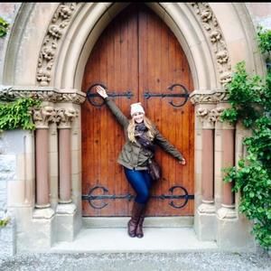 Meet your Posher, Hannah